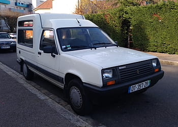 renault, uttrykke, 1988, chalon sur saone, 1.4, 58 hk, varebil, hvit, parkert, gate, bilskilt