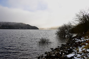 jezero, banka, sníh, zimní, voda, stromy, bezútěšný, hory, scenérie, Příroda, studené jezero
