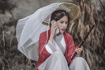 woman, countryside, call, phone, connection, female, girl, 打电话, 女英雄, 笛子, 中国古装