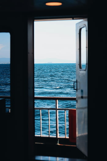 vista sul mare, porta di traghetto, scenario dell'oceano, Vista tranquilla, esperienza di viaggio, scena tranquilla, interno di traghetto, prospettiva della porta, orizzonte d'acqua, viaggio marittimo, Viaggio di traghetto