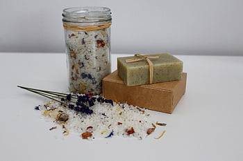 mydło, sól do kąpieli, kosmetyki naturalne, piękno, wellness, Pielęgnacja ciała, kosmetyki, higiena, myć się, naturalne mydło, Ochrona skóry