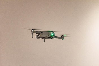 trubec, létající drone, quadrotor, quadcopter, letecké snímkování, Příroda, dálkově ovládané, létající objekt, špión, robot, technologie