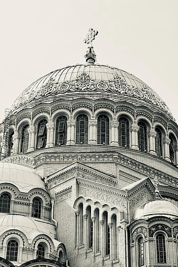 Cattedrale di San Nicola della Marina, foto in scala di grigi, Immagine monocromatica, intricata cupola, eleganza architettonica, cattedrale navale, architettura della cupola, edificio religioso, architettura storica, cupola della chiesa, Cattedrale di San Nicola