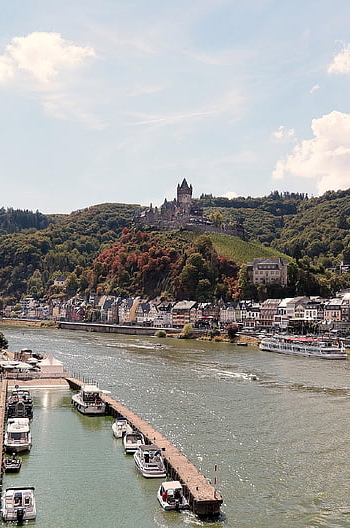 lodí, pěstování vína, vinice, cochem, Německo, reichsburg, Moselle, hrad, Hohenburg, středověk, mezník