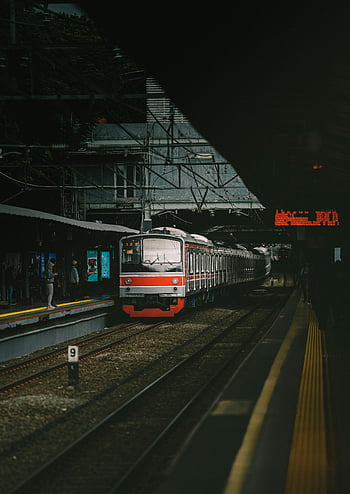 vlakové nádraží, příměstský vlak, jakarta, Indonésie, Rušná stanice, železniční koleje, plošina, Příchod vlaku, městské dopravy, veřejná doprava