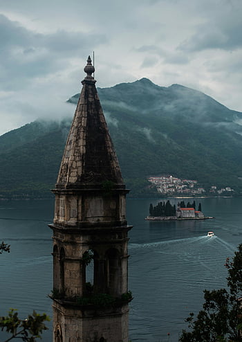 Bucht von Kotor, Historischer Turm, Luftaufnahme, Montenegro, Insel, Drohnenschuss, fesselnd, Bucht, Landschaft, die Architektur, Natur