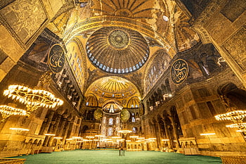 Hagia Sophia, Majestátní zlatý interiér, mešita, osvětlený interiér, Majestátní kopule, složitý design, nádherný výhled, historické architektury, náboženský orientační bod, kulturní dědictví, lustry