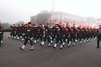 Indian soldiers, ceremonial uniform, Republic Day parade, marching, street, military parade, uniformed soldiers, ceremonial march, parade formation, Republic Day celebration, ceremonial event
