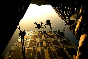 parachuters, taking off, plane, skydiving, military, jump, aircraft, sky, adventure, extreme sport, silhouette