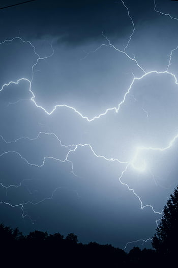 lightning, night sky, thunderstorm, dramatic sky, vibrant lightning, nighttime thunderstorm, stormy weather, electric discharge, natural phenomenon, storm clouds, lightning bolt
