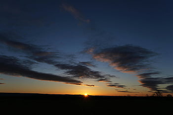 tramonto, silhouette, paesaggio, nuvole drammatiche, Scena serena, cielo, orizzonte, sera, bellezza naturale, tranquillo, calmo, crepuscolo