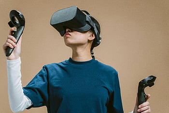 žena, virtuální realita, vr sluchátka, regulátory, detailní záběr, poutavý, technologie, pohlcující zkušenost, interaktivní, zábava