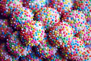 sugar candies, colorful candies, festive sprinkles, close-up photo, round sprinkles, candy sprinkles, sweet treats, candy balls, festive candies, candy close-up, colorful sprinkles
