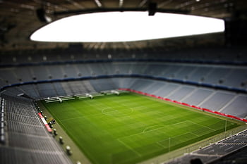 terrain de football, stade, l'herbe verte, des places libres, stade intérieur, site sportif, terrain d'athlétisme, installation sportive, terrain de compétition