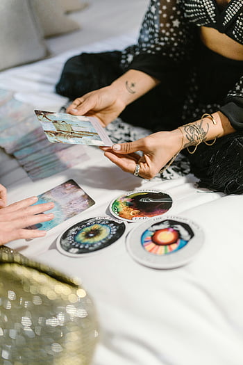tarotové karty, čtení tarotu, duchovní symboly, věštectví, karty Oracle, duševní, věštění, esoterický, mystický, karty, astrolog