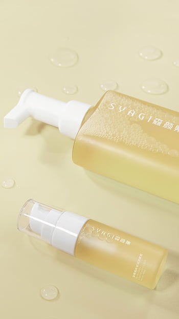 produk kosmetik, botol pompa perawatan kulit, Minimalis Flat Lay, latar belakang cahaya, Produk kecantikan, perawatan kulit rutin, Pembersih wajah, kecantikan penting, Koleksi perawatan kulit, fotografi kecantikan, fotografi produk