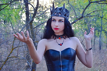 woman, queen, witch, the Villain, evil, magical, mystical, charmed, poses, beautiful, caucasian