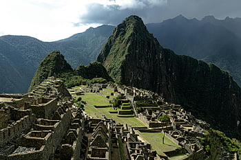 Machu Picchu, Lost City of the Incas, Peru, Andes mountains, Inca citadel, breathtaking views, mysterious Inca, ancient ruins, travel destination, South America, historical site
