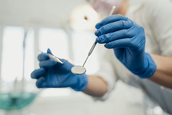dentální nástroje, detailní fotografie, Zubní rukavice, zubní postup, zubní zrcátko, Péče o zuby, dentální hygiena, stomatologické vybavení, zubní ošetření, zubní ordinaci