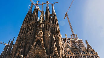 sagrada família, χαμηλής γωνίας, κατασκευή, περίπλοκη πρόσοψη, γερανοί, καθαρό μπλε ουρανό, Βαρκελώνη, αρχιτεκτονική, πύργους, γοτθικός, καθεδρικός ναός