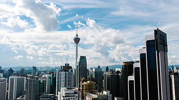 kuala lumpur, kl πύργος, γραμμή ορίζοντα, εναέρια θέα, καθαρή μέρα, αστικό τοπίο, Μαλαισία, σύγχρονα κτίρια, ουρανοξύστες, σύννεφα