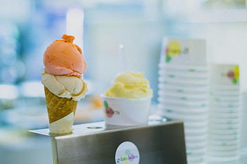 zmrzlina, kužel, Šedý držák kovových kovoků, krémová vanilka, ovocné gelato, lopatky, Útulný obchod zmrzliny, gelato, dezert, zmrazené, sladkost