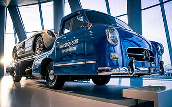 Mercedes-Benz, racing truck, vintage truck, indoor showroom, modern showroom, classic car, Blue Cart, Rennabteilung, Mercedes-Benz truck, display vehicle, automotive history