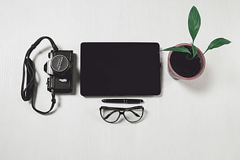 camera, laptop, opstelling van het bureau, Modern werk, tablet, bril, pen, fabriek, bovenaanzicht, nette bureau, Werk esthetiek