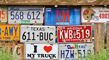 plaques d'immatriculation vintage, clôture en bois rustique, affichage décoratif, plaques d'immatriculation de voiture assortie, Plaques d'immatriculation américaines, Plaque d'immatriculation du Texas, Plaque d'immatriculation de l'Illinois, Plaque d'immatriculation de l'Arizona, Plaque d'immatriculation de New York, 49ers de San Francisco, J'adore mon camion
