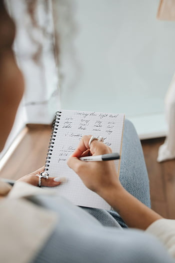 Psaní studentů, notebook, spirála notebook, pero, učení se, zaměřené, studie, vzdělání, Psaní poznámky, osoba psaní, rukopis