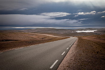 Droga, Norwegia, tundra, Natura, krajobraz, niebo, chmury, Autostrada, wiejski, Wieś