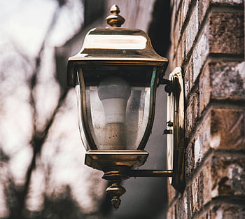 lavt fokusfotografering, væg sconce, Vintage udendørs lanterne, murstens væg, Klassisk atmosfære, tæt på, vintage belysning, udendørs belysning, Vægmonteret lanterne, rustikke indretning, antik lygte