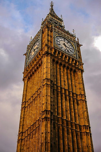 Grande ben, torre elisabetta, Londra, Regno Unito, Orologio iconico, vista ravvicinata, vista dal basso, Orologio famoso, punto di riferimento storico, dettaglio architettonico, Punto di riferimento del Regno Unito