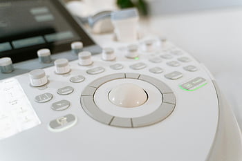 scanner à ultrasons, photo en gros plan, échographie, établissement médical, Gros plan détaillé, Commandes d'échographie, équipement médical, machine de diagnostic, technologie de santé, imagerie médicale, technologie à ultrasons