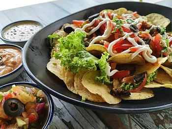 nachos, Salsa fresca, formaggio, Deliziosi condimenti, Antipasti, spuntini, acquolina in bocca, lattuga, olive, patatine tortilla, tuffo