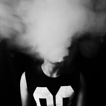 alb-negru, a închide, persoană, emitând fum, dramatic, efect misterios, obscur, fum, monocrom, portret, artistic