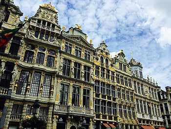 Brüssel, großer Platz, verzierte Gebäude, historischer Charme, europäische architektur, Belgien, Stadtbild, Reiseziel, Europäische Wahrzeichen, historische Gebäude, Touristenattraktion