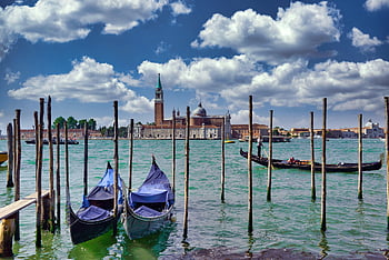 people, boat, river, vacation, famous, european, tourist, cityscape, historic, venice, italy