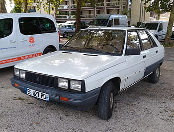Renault, 11, 1983, car, white, Chalon sur Saone, vintage, vehicle, parked, outdoors, France