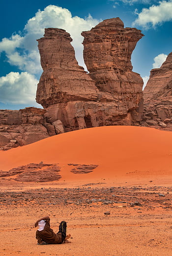 Národní park Tassili n'Ajjer, pískovcové útvary, světového dědictví UNESCO, Illizi, Alžírsko, pouštní krajina, skalní útvary, přirozený zázrak, Africká poušť, kulturní dědictví, scénické krásy