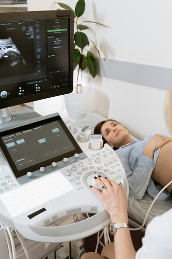 pregnant woman, ultrasound scan, medical professional, hospital room, OB-GYN, test, ultrasound machine, pregnancy, medical examination, healthcare, diagnostic imaging