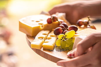 piatto di formaggi, cibo, spuntino, uva, formaggio, tavola del formaggio, frutta, Gouda, formaggio svizzero, prodotto caseario, formaggio semiduro