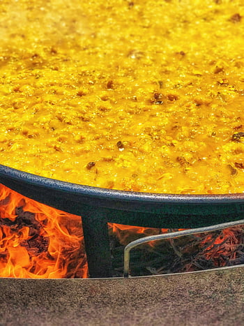 kitchen, food, rice, stew, casserole, paella, fire, saffron