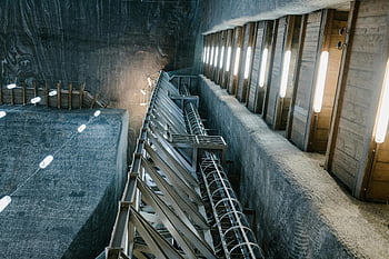salina turda, solný důl, kovová konstrukce, průmyslové architektury, Rumunsko, lampy, podzemí, fascinující, průzkum, hornictví, světla