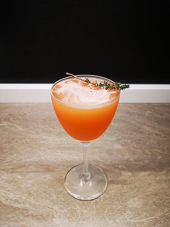 cocktail, drink, alcohol, bar, mixology, bartender, barman, mixing, shaker, shake, orange