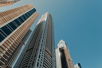 architektonický design, architektura, obchodní čtvrť, město, centrum města, panoráma města, jasné modré nebe, firemní budovy, finanční okres, skleněné fasády, výškové budovy