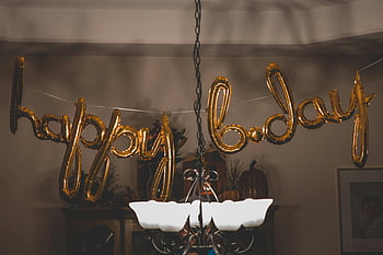 Ballons joyeux Bday, ballons d'or, décor de fête intérieure, ballons festifs, thèmes de fête d'anniversaire, décors muraux, Décorations de joyeux anniversaire, décorations de fête, Lettres de ballon d'or, fête d'anniversaire en salle, Décor festif