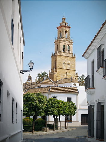 street, church, architecture, city, travel, cathedral, spain, utrera