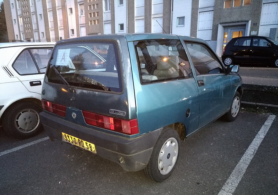 Lancia Y10, 1994, 1.3 72hp, Nevers, car, vintage, parked, blue, license plate, rear view, compact car