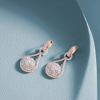 diamant øredobber, luksuriøse øreringer, nærbilde, teksturert bakgrunn, blå bakgrunn, smykker, motetilbehør, High-end øreringer, elegante øreringer, Rosegull øreringer, glitrende øreringer